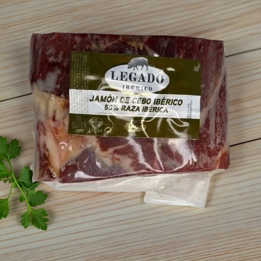 Хамон ИБЕРИКО (50% RAZA IBERICA) блок без кожи и кости Elpozo